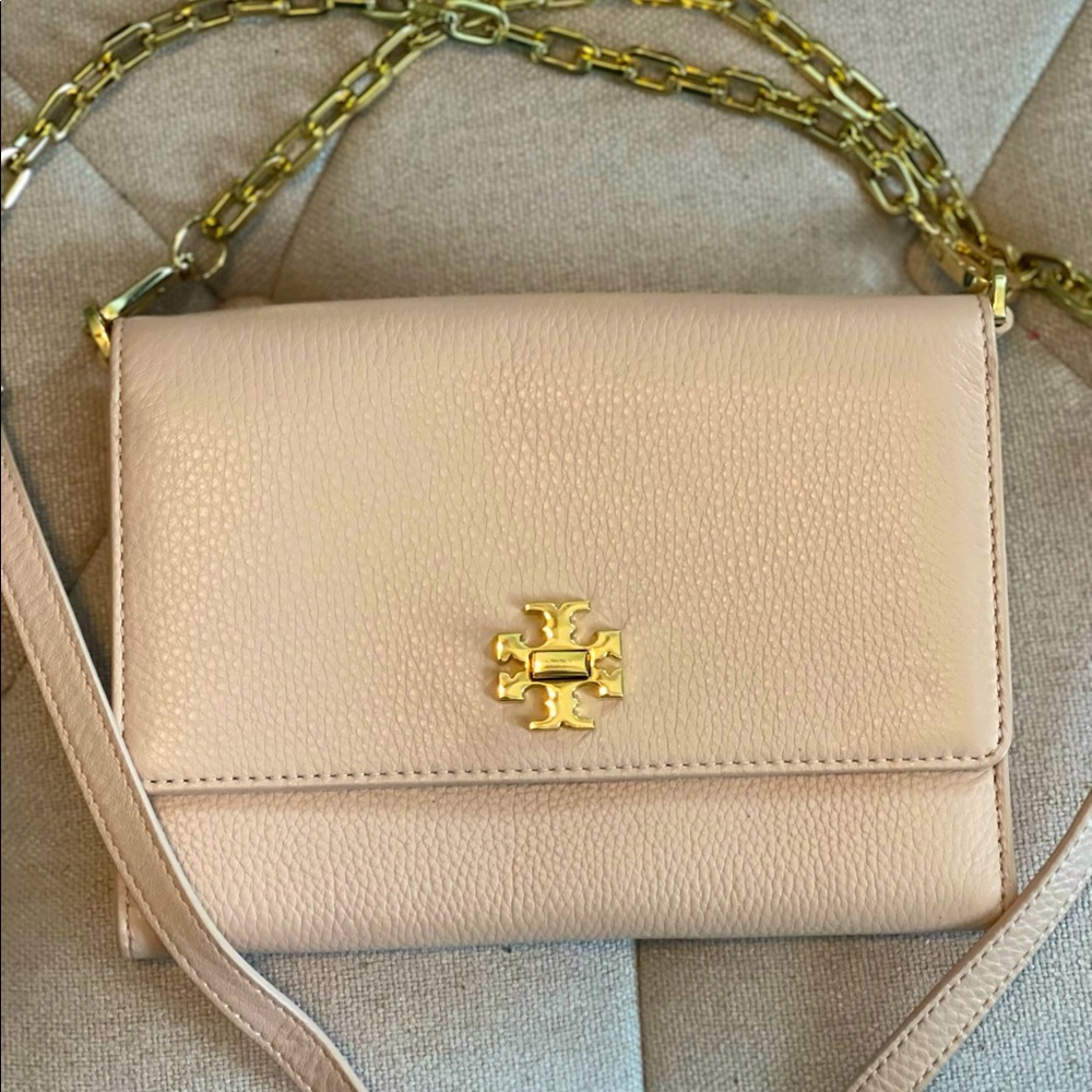 Like new Tory Burch Cross body